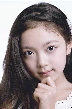 林伊婕个人资料,才华横溢的年轻艺术家，多才多艺的人生轨迹