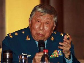 青年闫肃个人资料,青年才俊，艺术与梦想的交织者